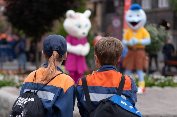 FW-LFVSH: Rund 3.000 Jugendfeuerwehrmitglieder im Freizeitpark erwartet: Presseeinladung zum HANSA-PARK-Aktionstag 2025