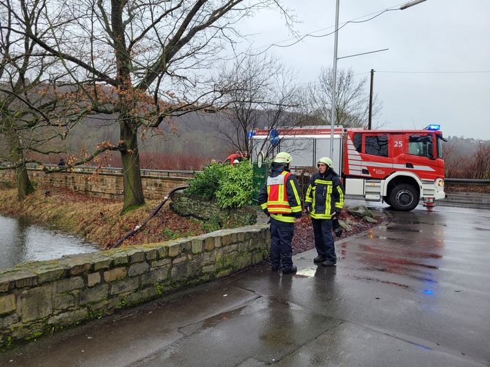 FW-BO: Unwettereinsatz am Haus Kemnade