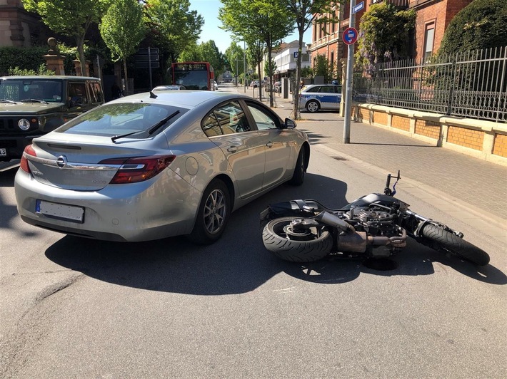 POL-PDWO: Worms - Motorradfahrer bei Unfall verletzt