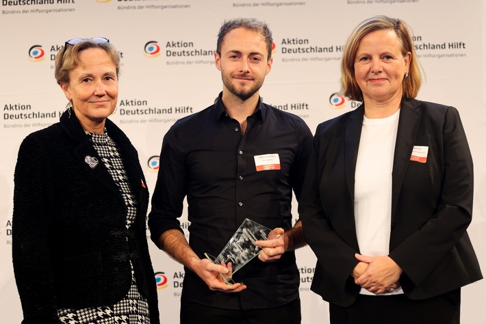 Aktion Deutschland Hilft: Preisträger "Journalistenpreis Humanitäre Hilfe" steht fest / Tobias Dammers überzeugt die Jury mit multimedialem Beitrag aus dem Südsudan