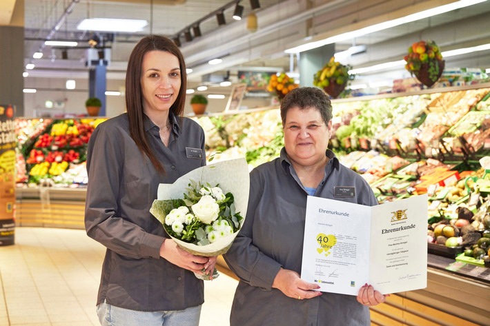 Presse-Information: E-Center Mannheim-Neuostheim feiert Betriebsjubiläum
