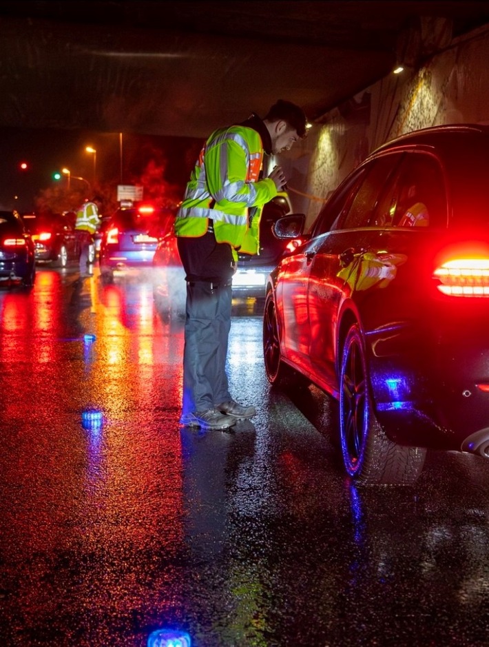 POL-OF: Ortsübergreifende Verkehrskontrollen zur "Weiberfastnacht" - Schwerpunkt Alkohol und Drogen