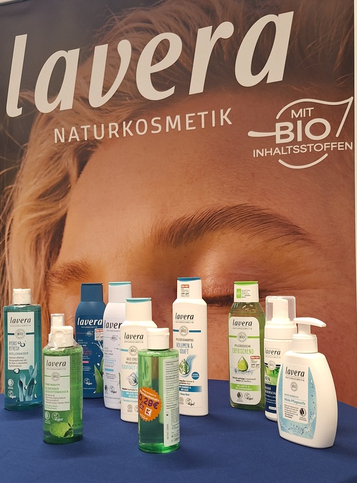 Pionierarbeit für die Kosmetikbranche: lavera startet Forschung zum Pfandsystem in München / Pflegeprodukt trifft Pfandautomat - reo testet Rückgabe von Kosmetikverpackungen bei Kaufland und VollCorner