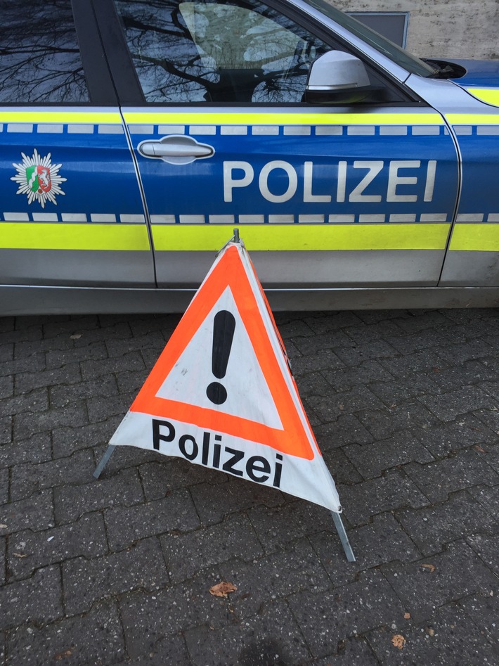 POL-MK: Polizei bestohlen