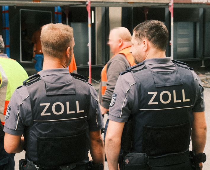 HZA-EF: Finanzkontrolle Schwarzarbeit des Zolls auf Baustellen in Thüringen und Südwestsachsen im Einsatz / 119 Zöllnerinnen und Zöllner kontrollieren 28 Baustellen
