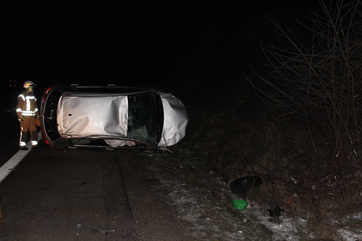 POL-PDKL: A63/Winnweiler, PKW überschlägt sich mehrfach