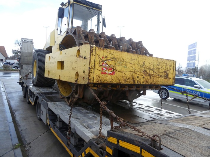 POL-OH: Kontrollkräfte der Autobahnpolizei Bad Hersfeld entdeckten schwerwiegende Verstöße gegen die Ladungssicherung bei einem Schwertransport