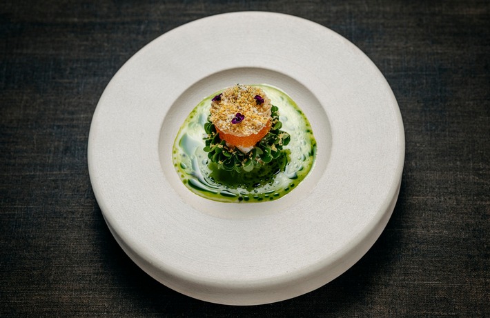 Signature Dish im PURS: Peter Fridén bringt nordischen Kalix Löjrom auf den Teller