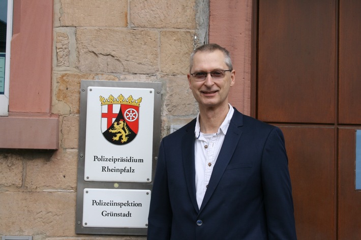 POL-PDNW: Erster Kriminalhauptkommissar Horst Gesell neuer stellvertretender Leiter der Polizeiinspektion Grünstadt