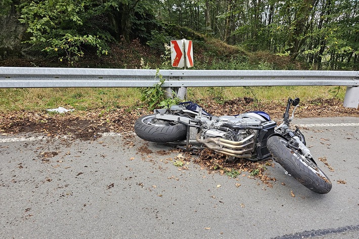 FW-EN: Verkehrsunfall auf der L699