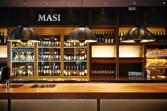 Der «Meister des Amarone» eröffnet am 8. Mai 2014 in Zürich sein weltweit erstes Weinlokal (BILD)