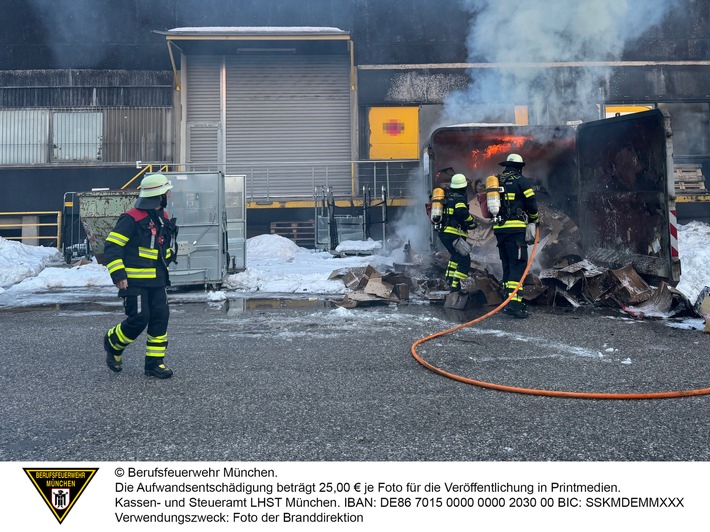 FW-M: Papierpresse in Brand (Untermenzing)