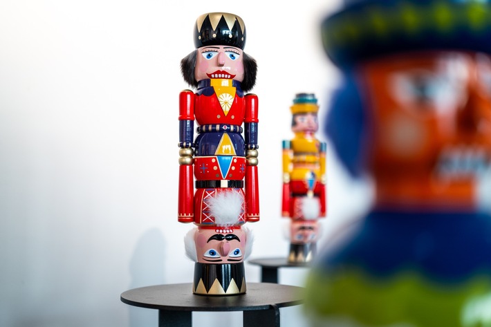 Craftsmanship, Design, and Koehler Paper greenium Recycled Paper Come Together to Reimagine Christmas Nutcrackers as Team Players