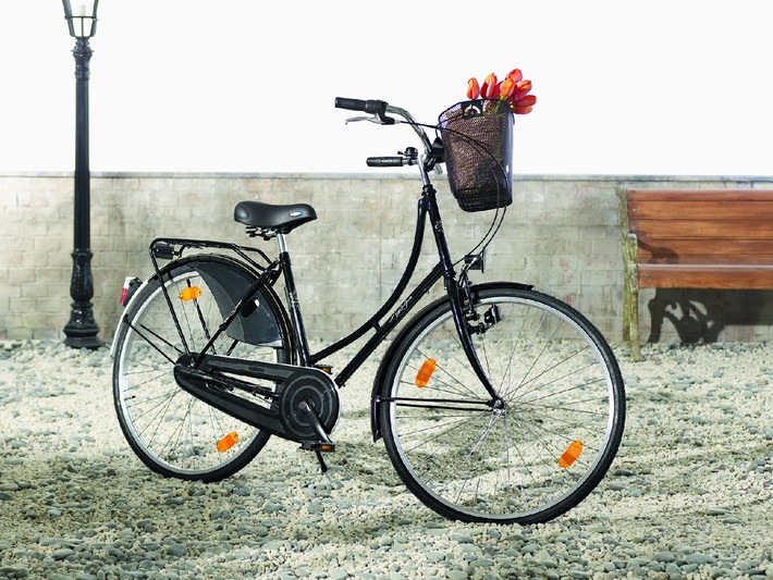 Da ist gutes Rad nicht teuer / Zum 60. Geburtstag: Holland-Fahrräder bei Tchibo (mit Bild)