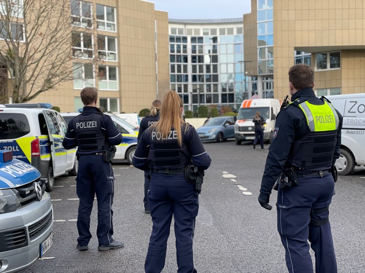 POL-BN: Bonn-Duisdorf: Hauptunfallursache Drogen/Alkohol im Straßenverkehr im Visier - Polizei überprüft bei umfangreichen Kontrollen zahlreiche Fahrzeuge und Personen