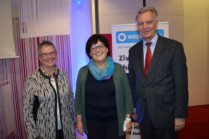 Roswitha Müller-Piepenkötter bleibt Bundesvorsitzende / Ex-NRW-Justizministerin weitere vier Jahre an Spitze des WEISSEN RINGS (FOTO)