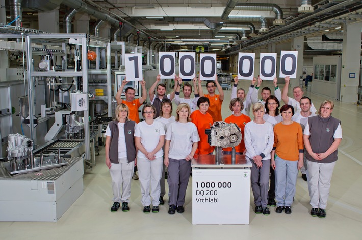 SKODA Werk Vrchlabi produziert einmillionstes DQ 200-Getriebe (FOTO)