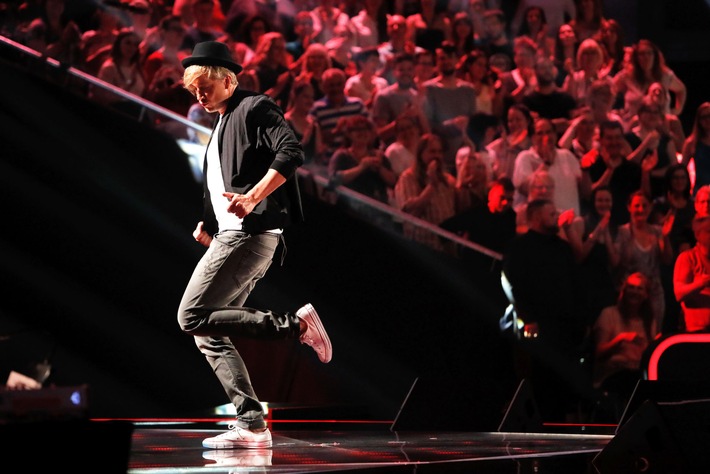 Lapdance auf Finnisch! So heiß hat Samu Haber noch nie getanzt - "The Voice of Germany" heute Abend in SAT.1