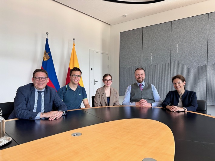 10. Jugendsession des Jugendrats Liechtenstein: Jubiläum mit Weitblick