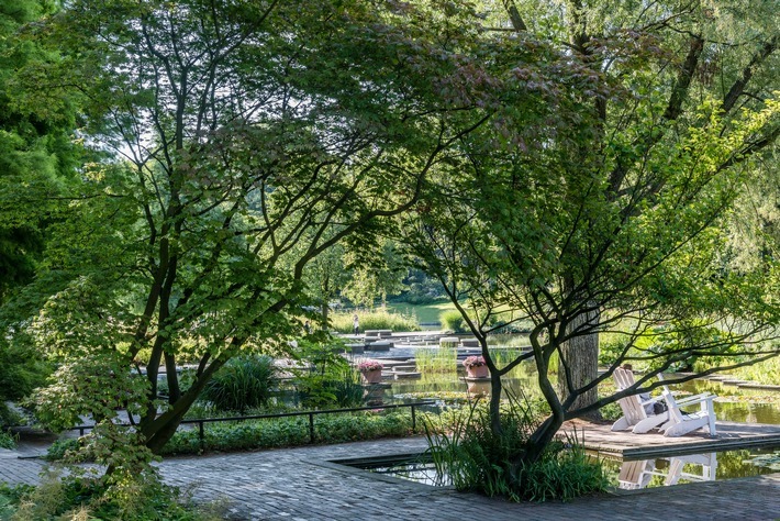 Mit dem European Green Cities Award 2021 wird grüne Infrastruktur ausgezeichnet

Award; Wettbewerb; grün; Infrastruktur; Mehrwert; Stadt; Natur / Weiterer Text über ots und www.presseportal.de/nr/126784 / Die Verwendung dieses Bildes ist für redaktionelle Zwecke unter Beachtung ggf. genannter Nutzungsbedingungen honorarfrei. Veröffentlichung bitte mit Bildrechte-Hinweis.