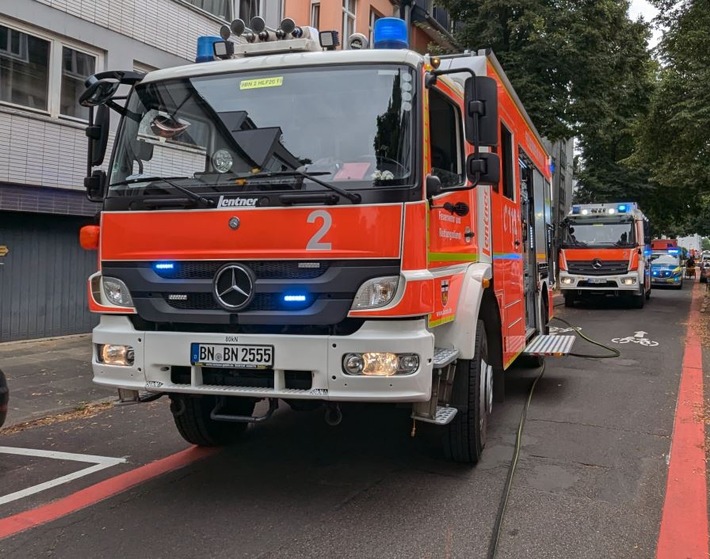 FW-BN: Verkehrsunfall mit einer verletzten Person