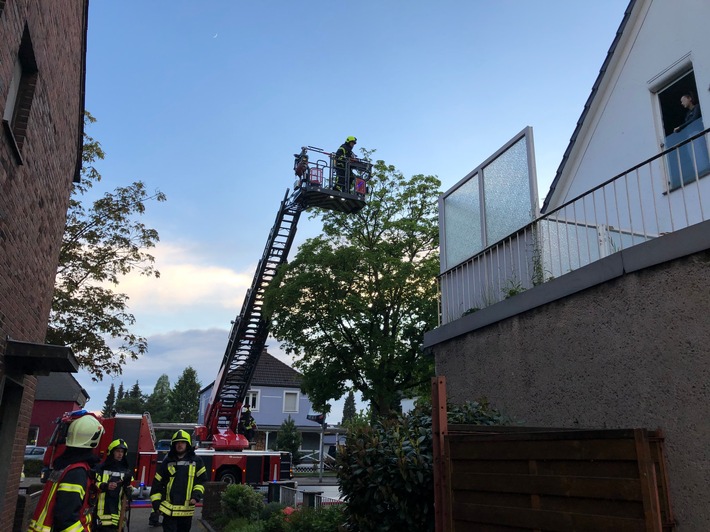 FW-OB: Kellerbrand an der Mellinghofer Straße