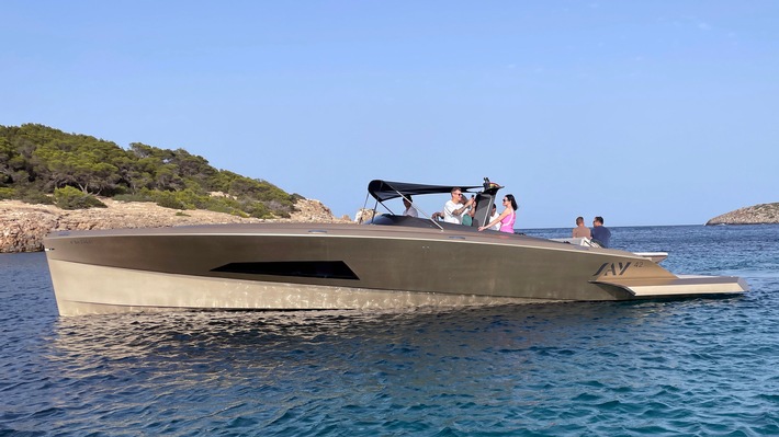 Neues Format bei RTLZWEI: / "VIPs only! Mit dem Jetset um die Welt" zeigt das glamouröse Leben der Stars