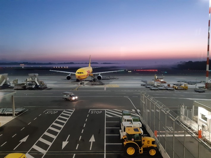 PM: DHL Express eröffnet neues internationales Drehkreuz am Flughafen Malpensa / PR: DHL Express opens its new international hub at Malpensa Airport