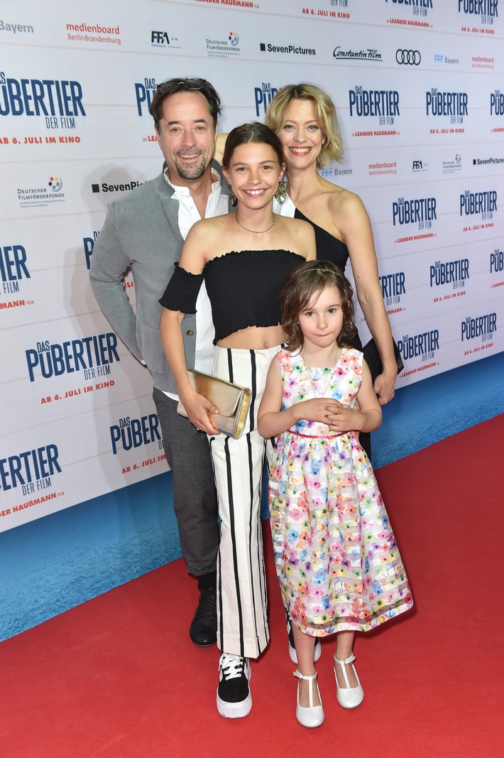 DAS PUBERTIER - DER FILM / Gefeierte Weltpremiere in München