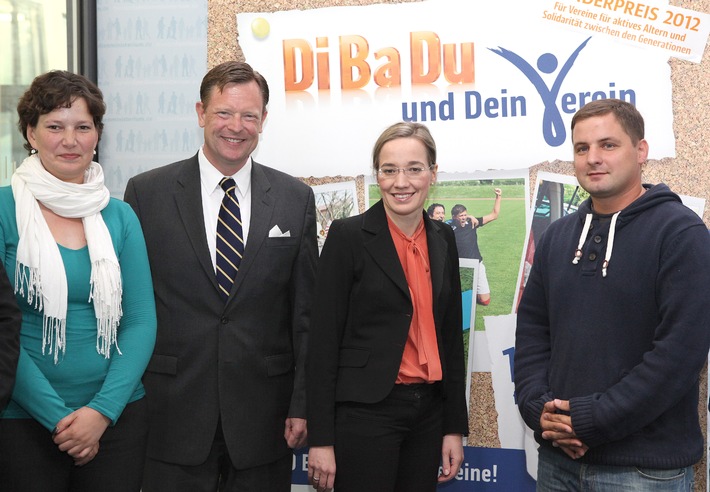 Deutschlands größte Vereinsaktion geht in die 2. Runde:
ING-DiBa spendet 1 Mio. Euro für 1.000 Vereine