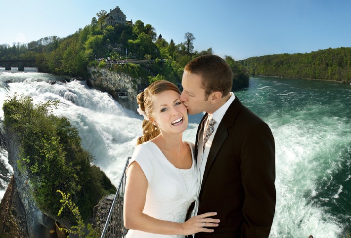 11.11.11, 11.11 Uhr: Hochzeit auf dem Rheinfall-Felsen