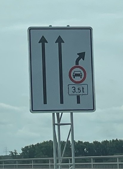 POL-VDMZ: Polizei kontrolliert Einhaltung der Durchfahrtsbeschränkung an der A643 AS Mombach- 24 Verstöße festgestellt