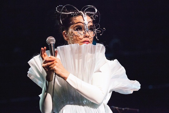 Björk spielt am 9. Juli 2020 im Rahmen ihrer &quot;Björk Orchestral Tour&quot; ein Konzert mit dem Rundfunk-Sinfonieorchester Berlin (RSB) in der Waldbühne