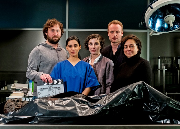 Drehstart für den ARD Degeto/rbb-Tatort "Dein Name sei Harbinger" - Meret Becker und Mark Waschke ermitteln im unterirdischen Berlin