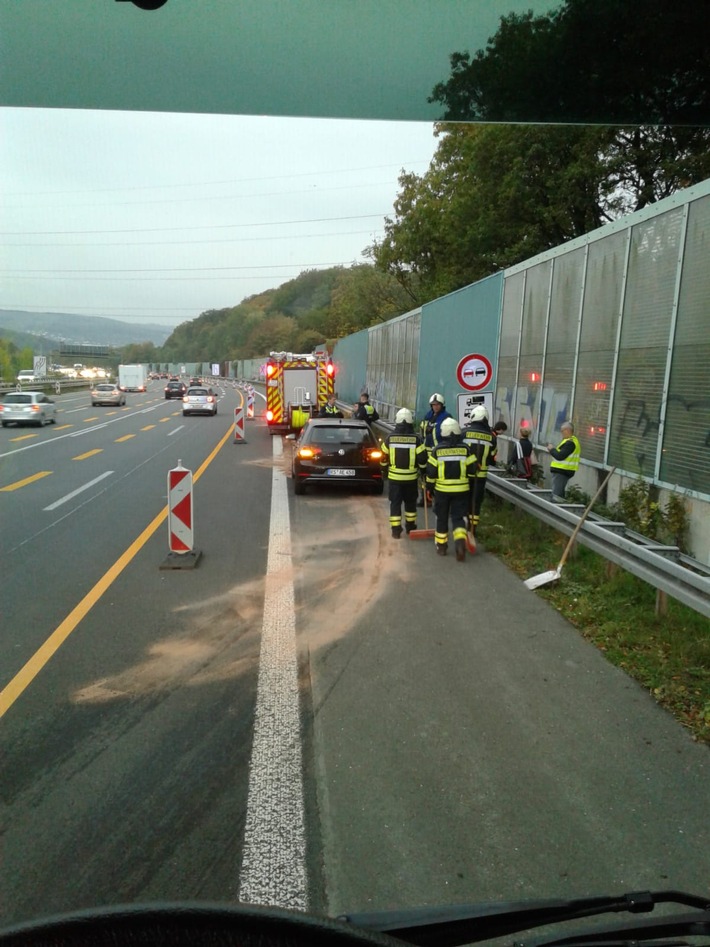 FW-EN: Verkehrsunfall auf der Autobahn