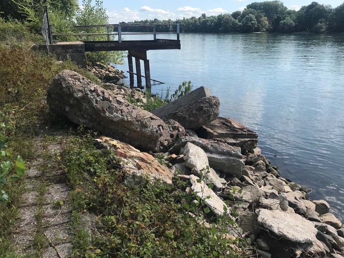POL-HBPP: Zeugenaufruf: Illegale Müllentsorgung am Rheinufer