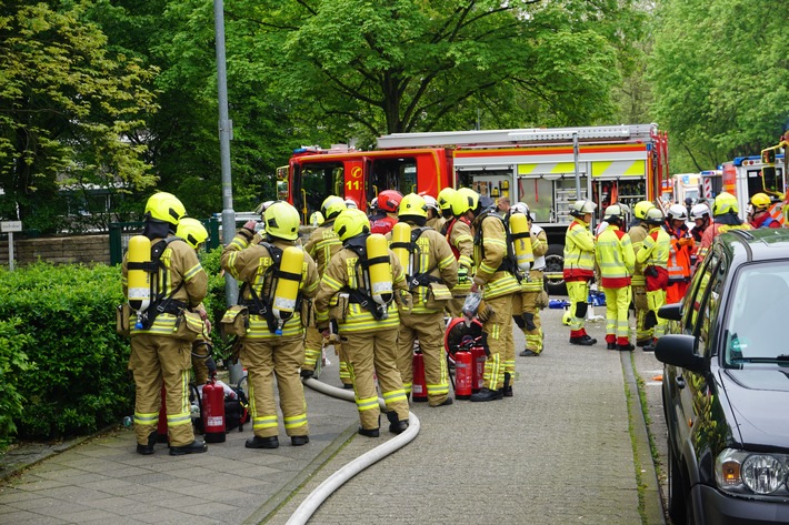 FW Ratingen: Explosion bei Routineeinsatz - Folgemeldung