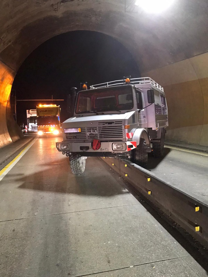 POL-AA: Ostalbkreis: Unfall im Virngrundtunnel A7