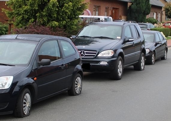 POL-MI: Vandalismus an Autos - Polizei bittet um Zeugenhinweise