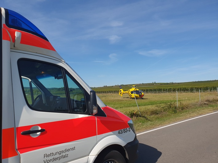 POL-PDNW: Grünstadt - Verkehrsunfall mit Personenschaden, Fahrzeuge erheblich beschädigt