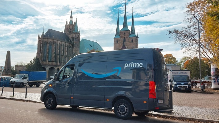 Amazon stellt 2025 neuen Rekord bei der Prime-Liefergeschwindigkeit auf: Über 500 Millionen Bestellungen kommen in Deutschland noch am selben oder am nächsten Tag an