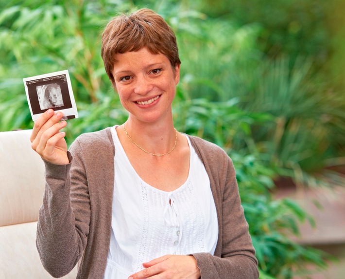 BKK Pfalz bietet neuen Service für junge Familien