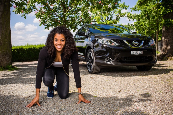 La femme la plus rapide de Suisse devient ambassadrice Nissan