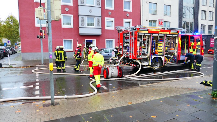 FW-DO: Kellerfeuer in Dortmunder Nordstadt