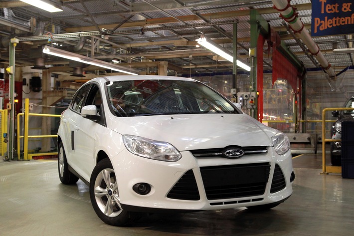 Neuer Nachhaltigkeits-Report der Ford Motor Company: CO2-Emissionen um 37 Prozent je Fahrzeug verringert (BILD)