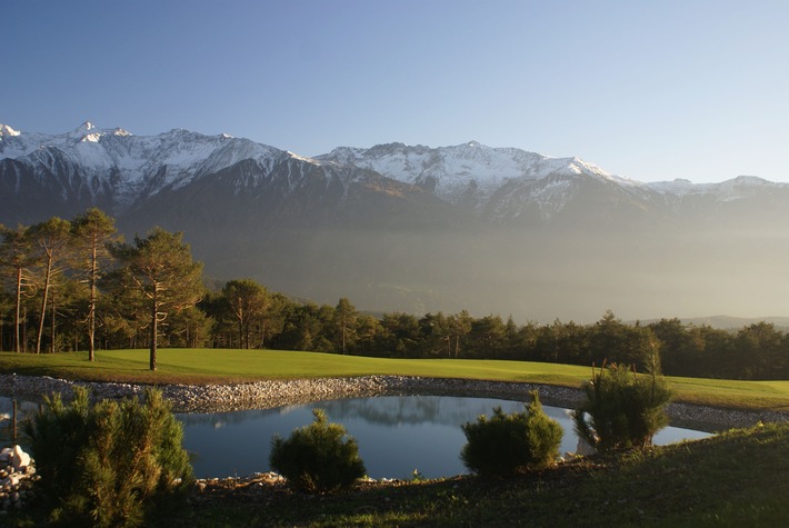 Startschuss für den längsten Sommer Tirols - Golfplatz Mieming bereits geöffnet - BILD