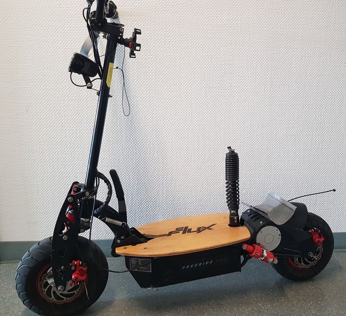 POL-MK: Wem gehört der E-Scooter?