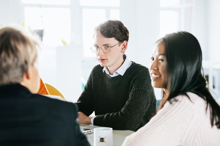 Ingenieurarbeitsmarkt in Süddeutschland: mehr Arbeitslose, doch Fachkräftelücke bleibt - München hält ausländische Fachkräfte