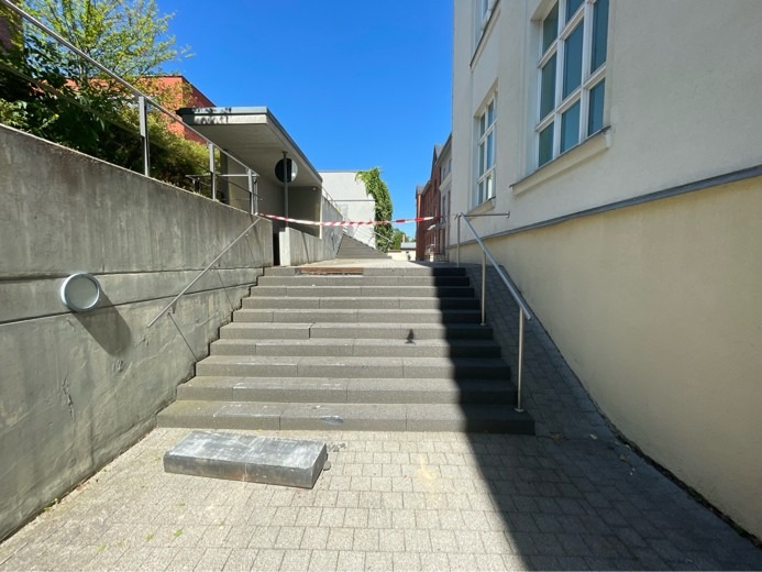 LPI-GTH: Treppe übersehen