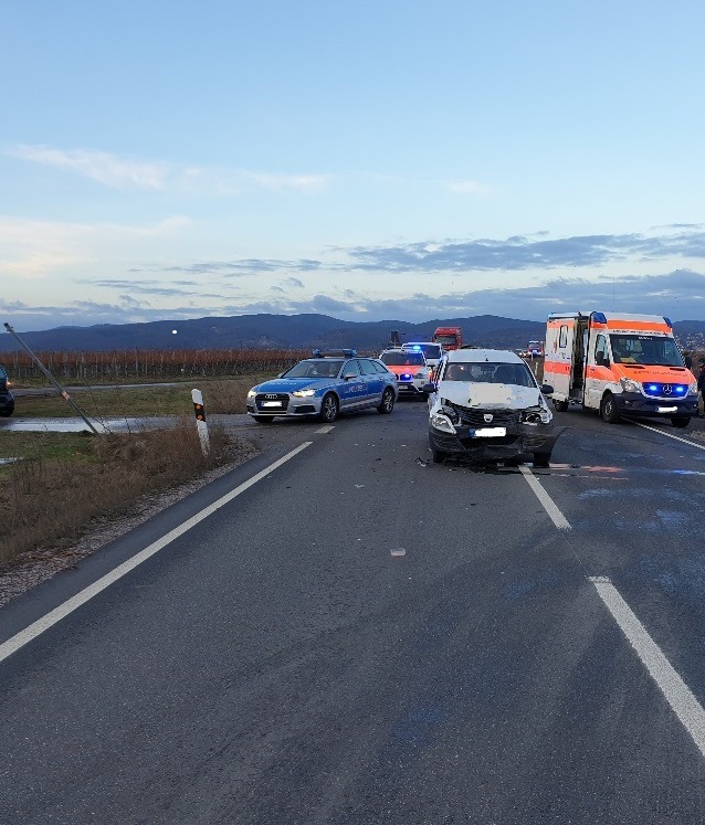 POL-PDNW: Bad Dürkheim - B 37 nach Unfall gesperrt